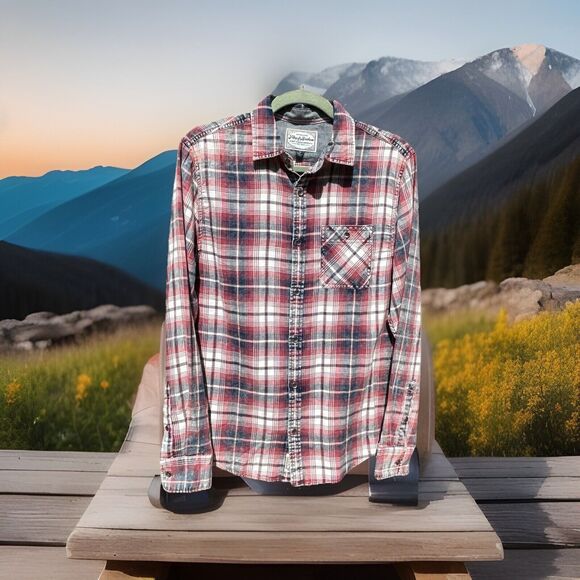 NEW Men's Flag And Anthem Plaid Button Down Shirt Size Small Reds And‎ Blues - Picture 1 of 11
